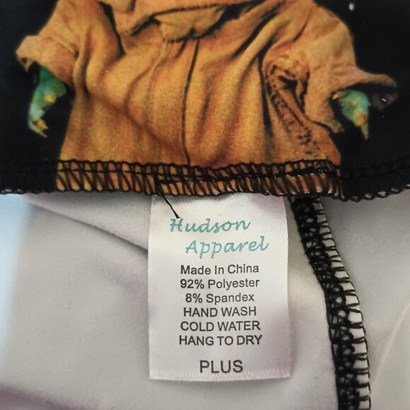 NWT ~ Curvy/Plus Size Star Wars The Child, Gorgu, Leggings - Picture 4 of 5